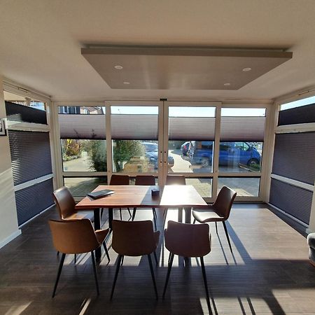Neumuehler Hof Ferienwohnung "Stefan" Bietet 4 Schlafzimmer Und 4 Baeder , Eine Grosse Badewanne Und Grosser Terrasse Zum Garten, Kostenfreie Parkmoeglichkeiten Schwerin  Luaran gambar